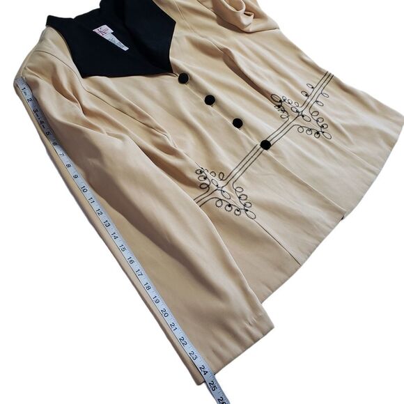 R&K Yellow & Black with Embroidery Blazer Size 26W - Picture 5 of 11